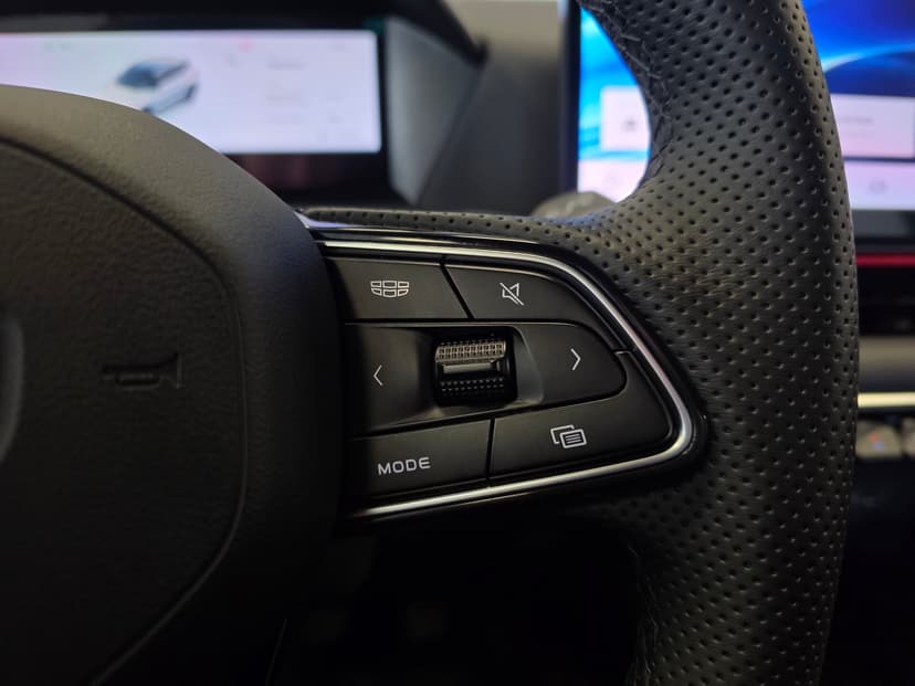 Geely Coolray с пробегом, 2026 год, Волгоград, 1.5 бензин, Робот - вид 15