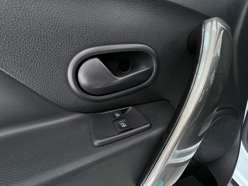 Renault Logan Stepway с пробегом, 2021 год, Волгоград, 1.6 бензин, Механика - вид 18