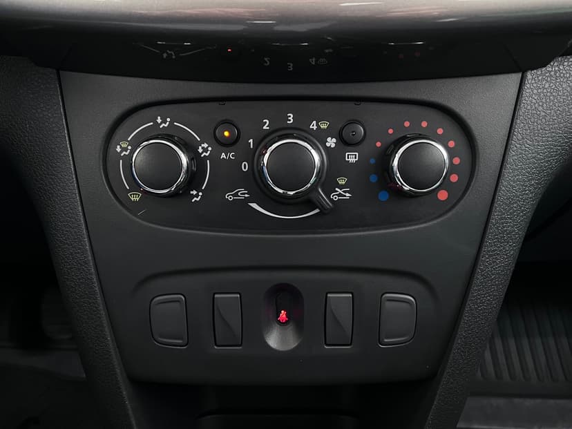 Renault Logan Stepway с пробегом, 2021 год, Волгоград, 1.6 бензин, Механика - вид 22