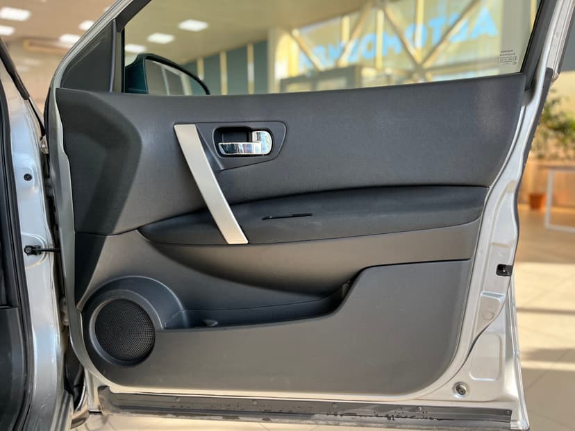 Nissan Qashqai с пробегом, 2011 год, Волгоград, 2.0 бензин, Механика - вид 21