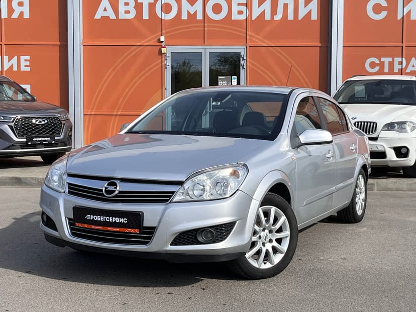 Opel Astra с пробегом, 2012 год, Волгоград, 1.8 бензин, Автомат