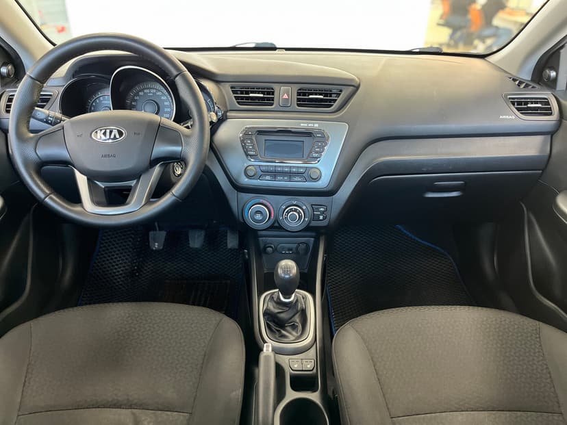 KIA Rio с пробегом, 2013 год, Волгоград, 1.6 бензин, Механика - вид 9