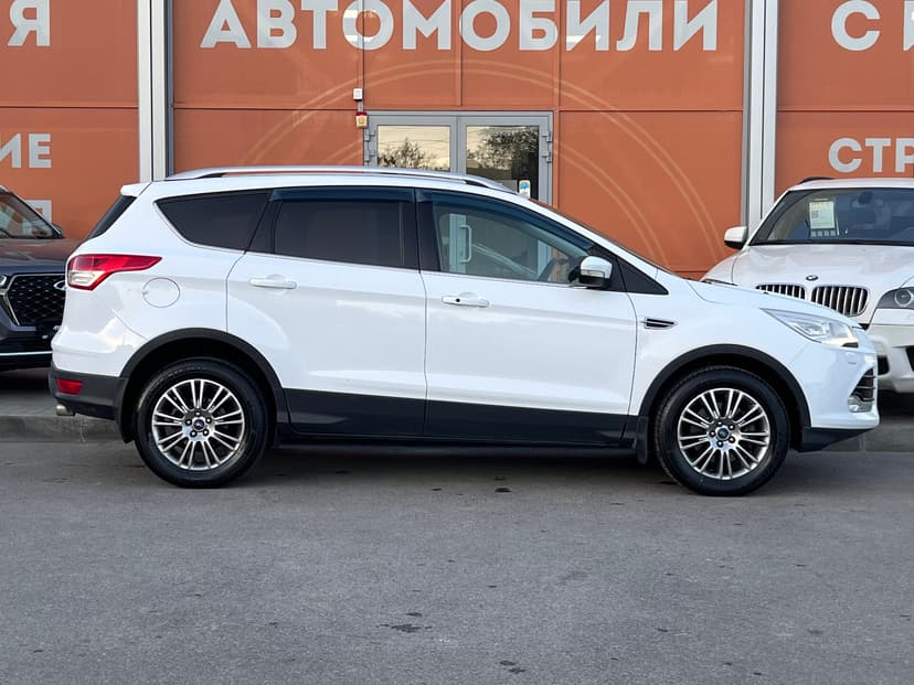 Ford Kuga с пробегом, 2014 год, Волгоград, 1.6 бензин, Автомат - вид 4