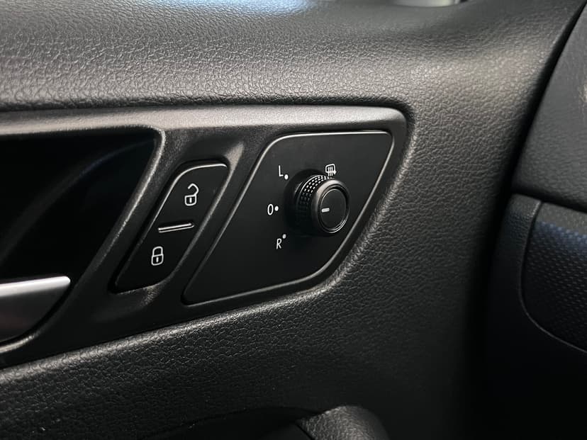Volkswagen Jetta с пробегом, 2015 год, Волгоград, 1.6 бензин, Автомат - вид 16