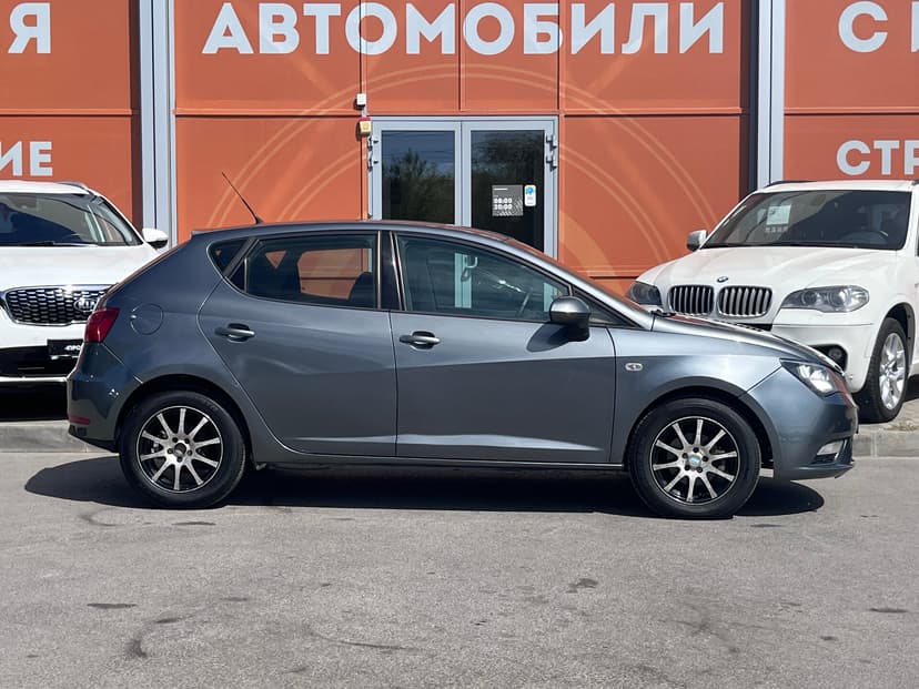 SEAT Ibiza с пробегом, 2012 год, Волгоград, 1.2 бензин, Робот - вид 4