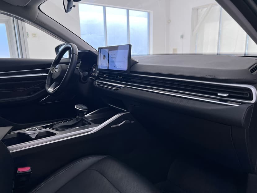 Geely Emgrand с пробегом, 2024 год, Волгоград, 1.5 бензин, Автомат - вид 24