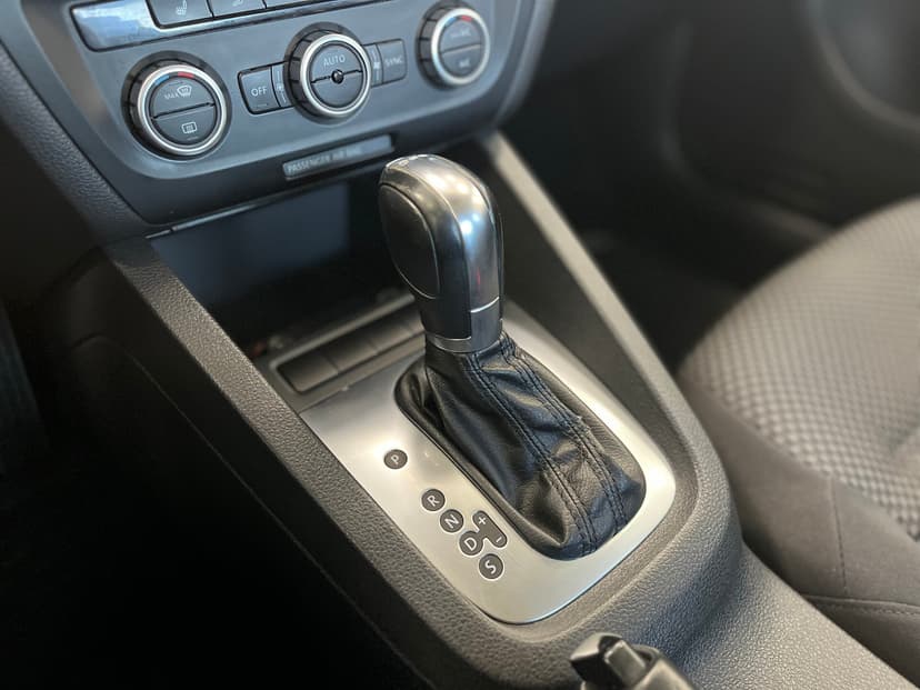 Volkswagen Jetta с пробегом, 2013 год, Волгоград, 1.4 бензин, Робот - вид 15
