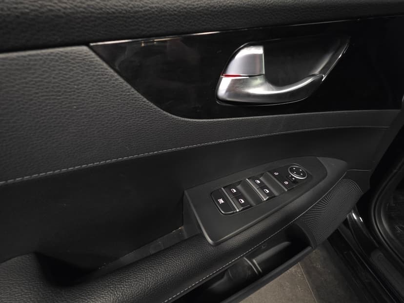 KIA Cerato с пробегом, 2021 год, Волгоград, 2.0 бензин, Автомат - вид 15