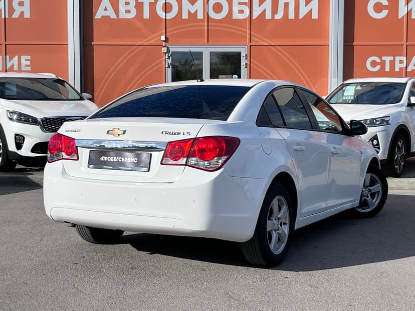 Chevrolet Cruze с пробегом, 2011 год, Волгоград, 1.6 бензин, Механика - вид 5