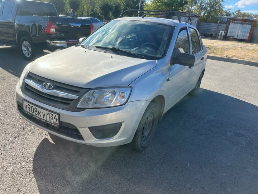 ВАЗ (LADA) Granta с пробегом, 2016 год, Волгоград, 1.6 бензин, Механика