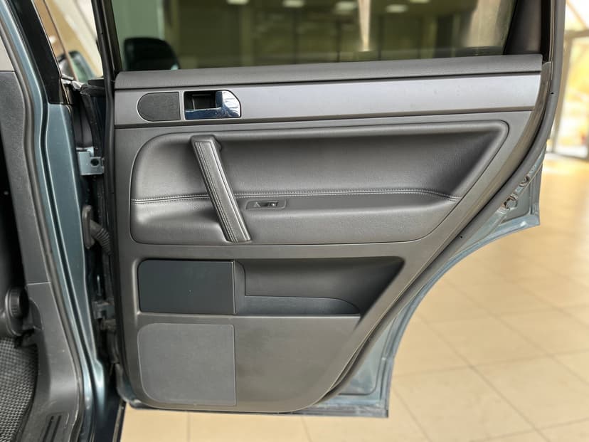 Volkswagen Touareg с пробегом, 2008 год, Волгоград, 3.0 дизель, Автомат - вид 23