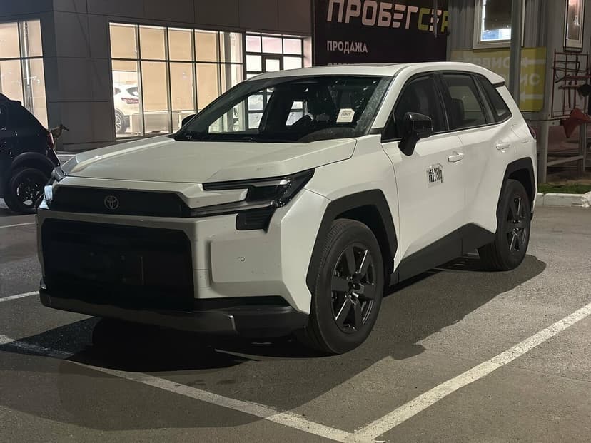 Toyota RAV4 с пробегом, 2026 год, Волгоград, 2.0 бензин, Вариатор