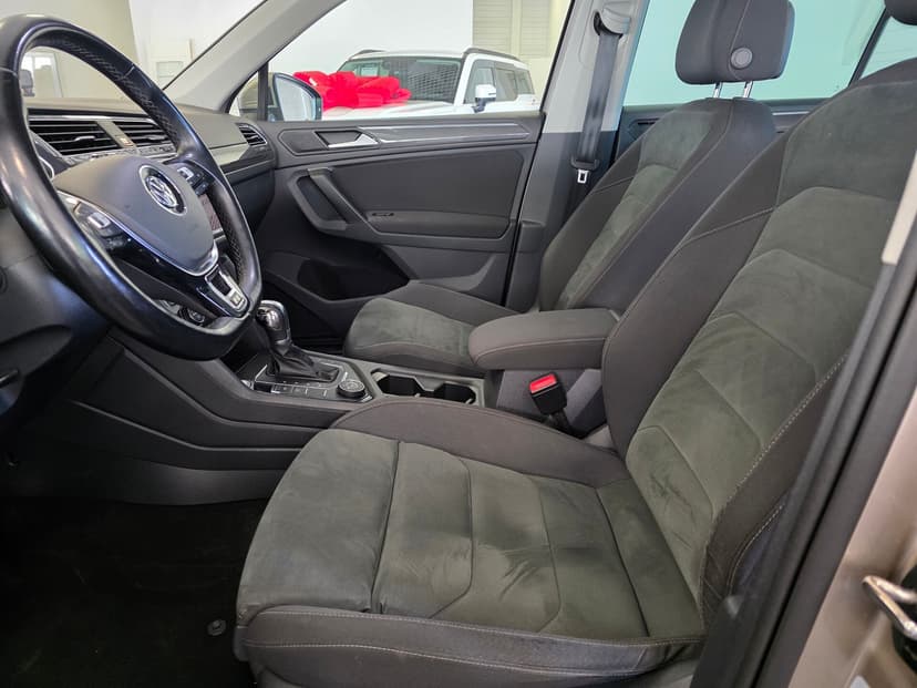 Volkswagen Tiguan с пробегом, 2018 год, Волгоград, 2.0 бензин, Робот - вид 33