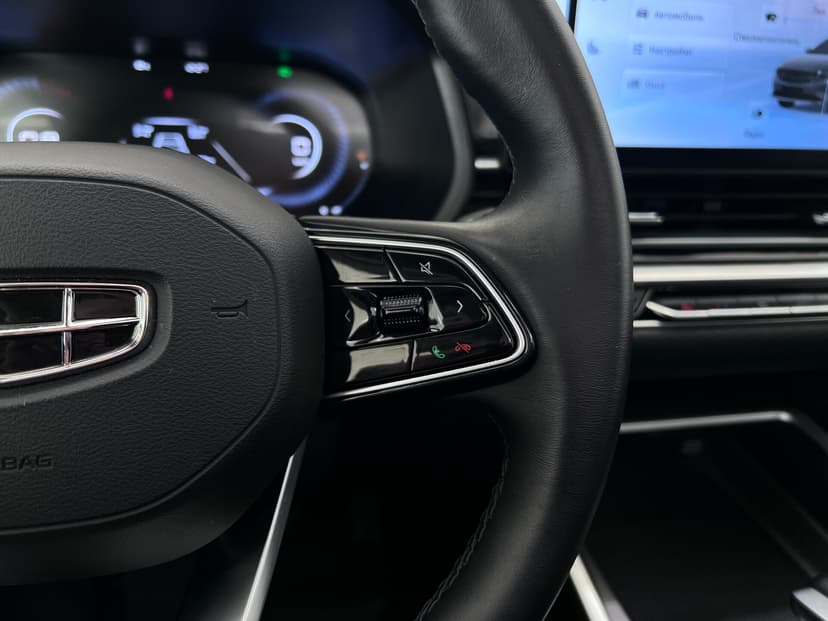 Geely Emgrand с пробегом, 2024 год, Волгоград, 1.5 бензин, Автомат - вид 9