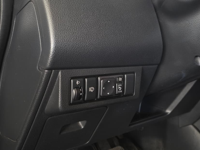 Nissan Tiida с пробегом, 2012 год, Волгоград, 1.6 бензин, Автомат - вид 16