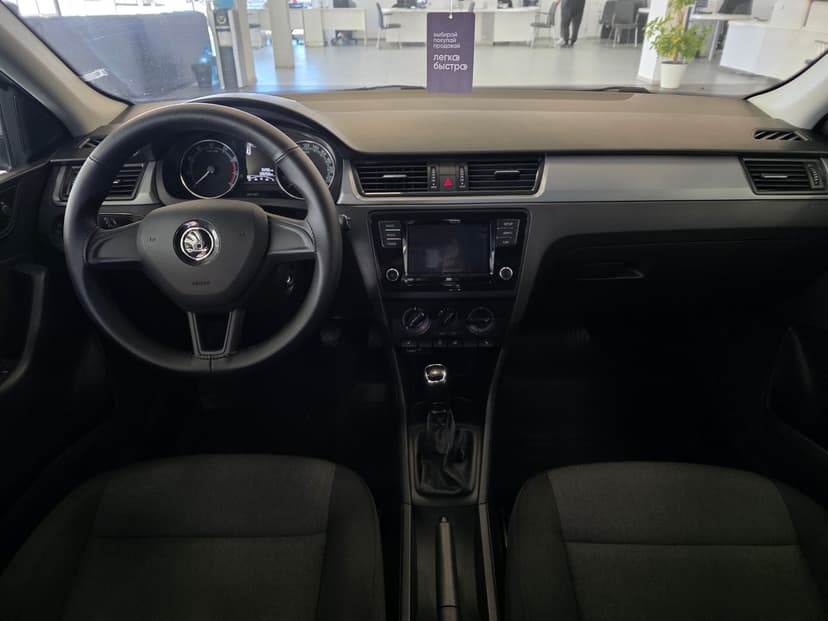 Skoda Rapid с пробегом, 2019 год, Волгоград, 1.6 бензин, Механика - вид 11
