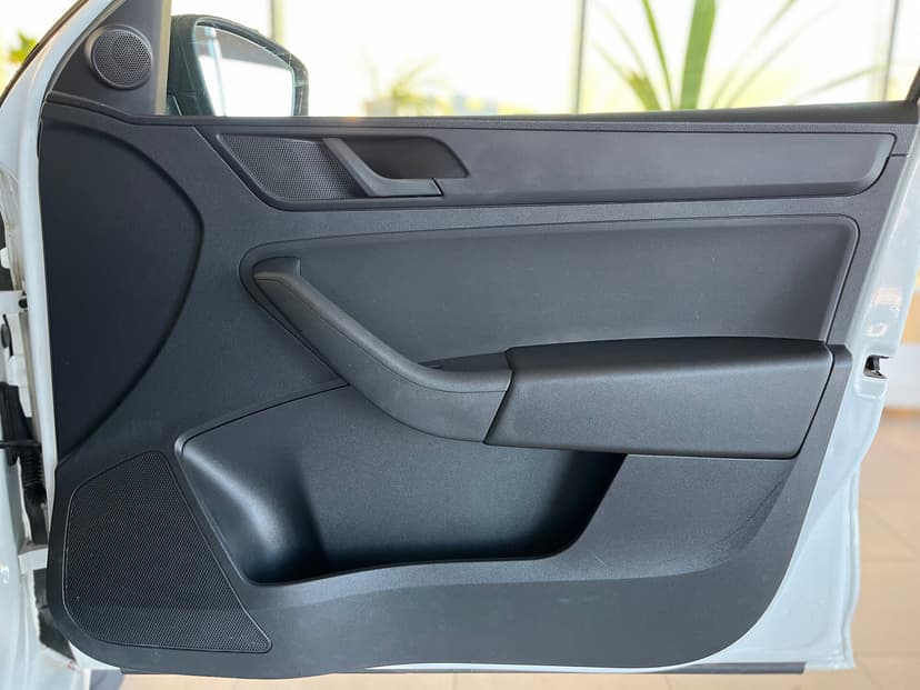 Skoda Rapid с пробегом, 2014 год, Волгоград, 1.6 бензин, Механика - вид 20