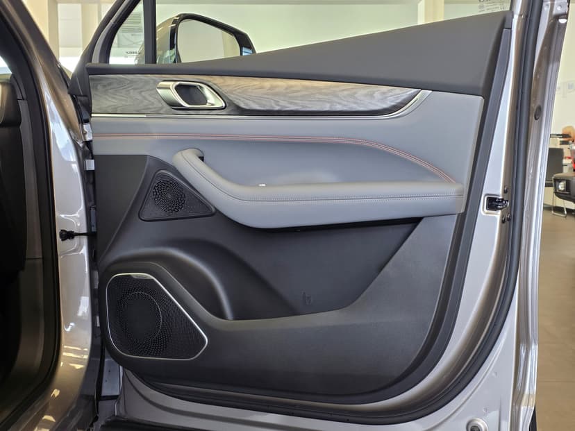 Geely Galaxy M7 с пробегом, 2026 год, Волгоград, 1.5 гибрид, Автомат - вид 28