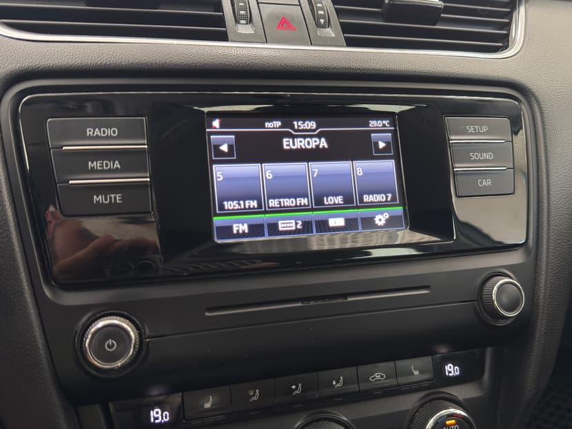 Skoda Octavia с пробегом, 2016 год, Волгоград, 1.4 бензин, Механика - вид 12