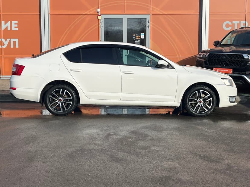 Skoda Octavia с пробегом, 2013 год, Волгоград, 1.8 бензин, Робот - вид 4