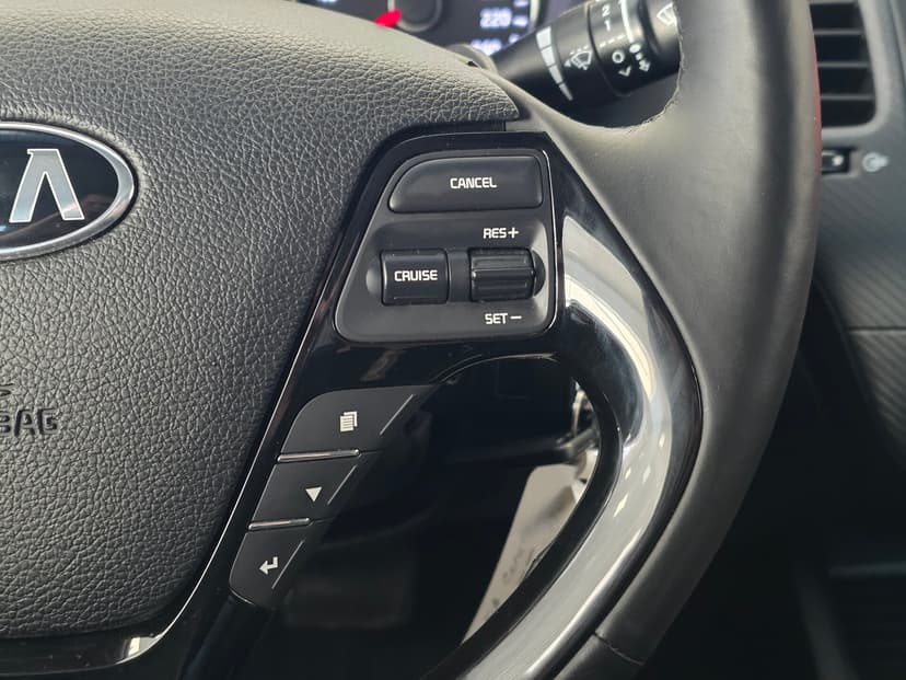 KIA Cerato с пробегом, 2017 год, Волгоград, 2.0 бензин, Автомат - вид 15