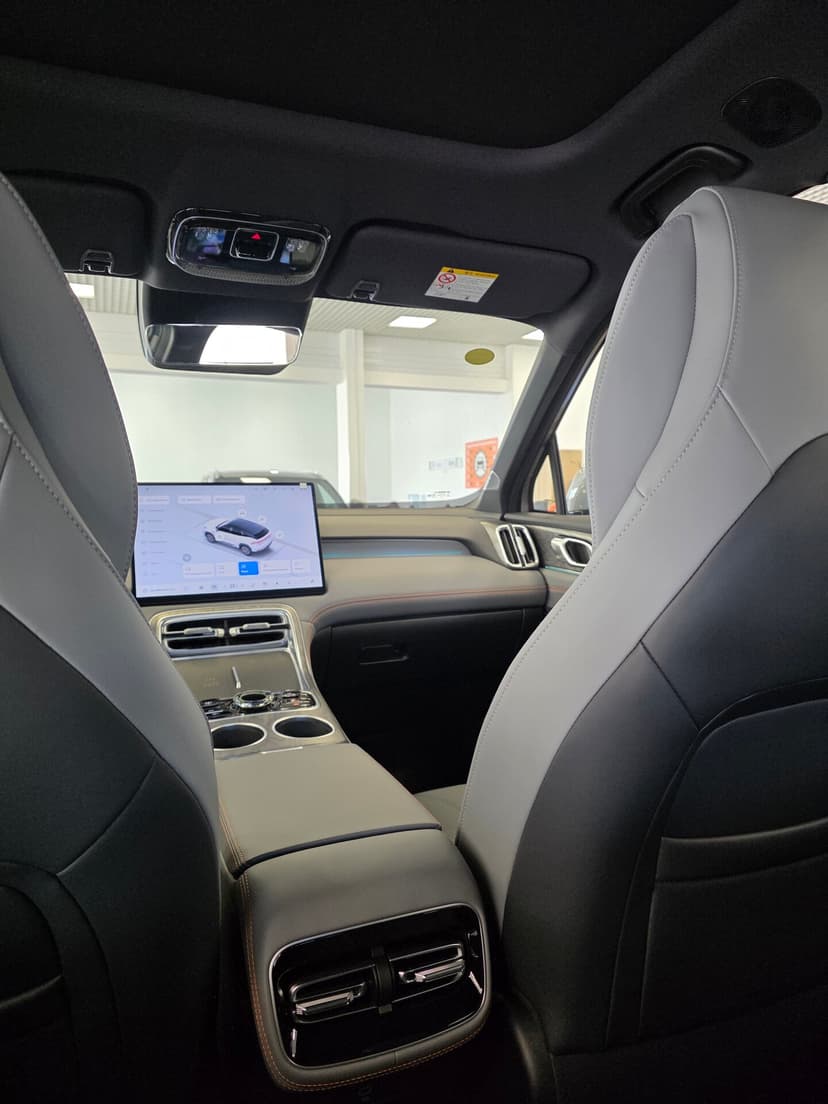Geely Galaxy M7 с пробегом, 2026 год, Волгоград, 1.5 гибрид, Автомат - вид 17