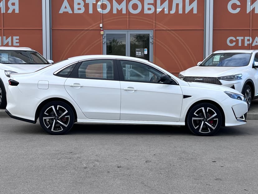 Kaiyi E5 с пробегом, 2023 год, Волгоград, 1.5 бензин, Вариатор - вид 4