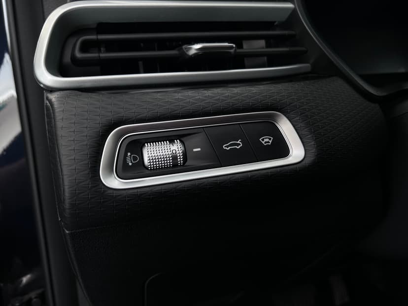 Geely Emgrand с пробегом, 2024 год, Волгоград, 1.5 бензин, Автомат - вид 18