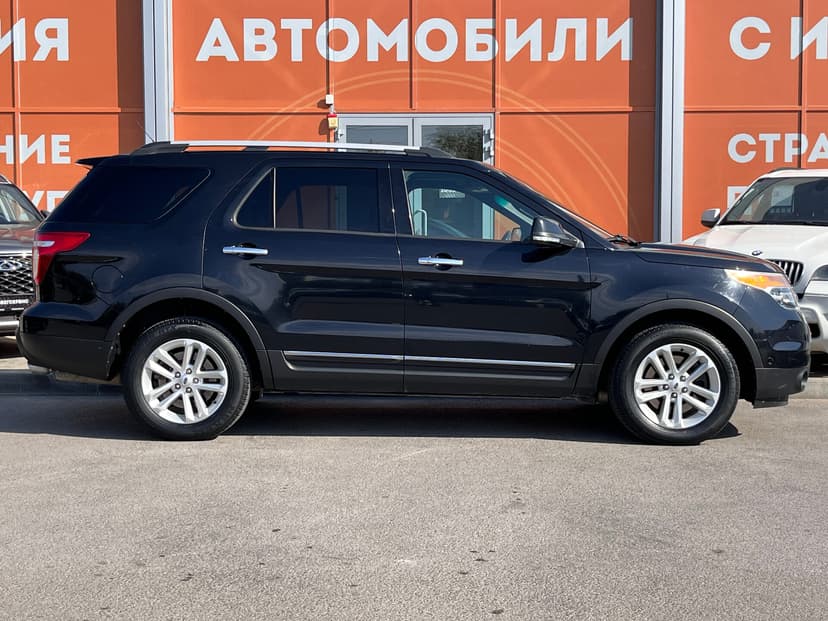 Ford Explorer с пробегом, 2013 год, Волгоград, 3.5 бензин, Автомат - вид 4