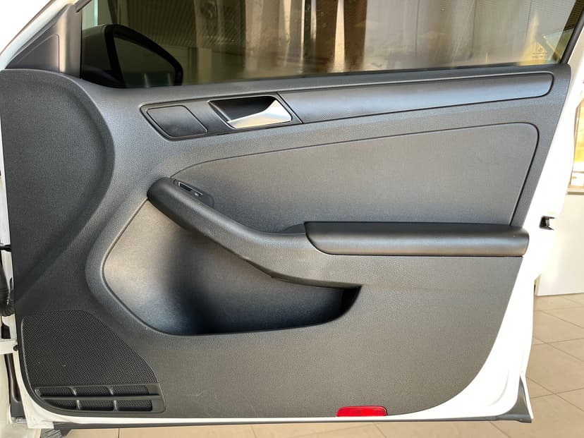 Volkswagen Jetta с пробегом, 2015 год, Волгоград, 1.6 бензин, Автомат - вид 20