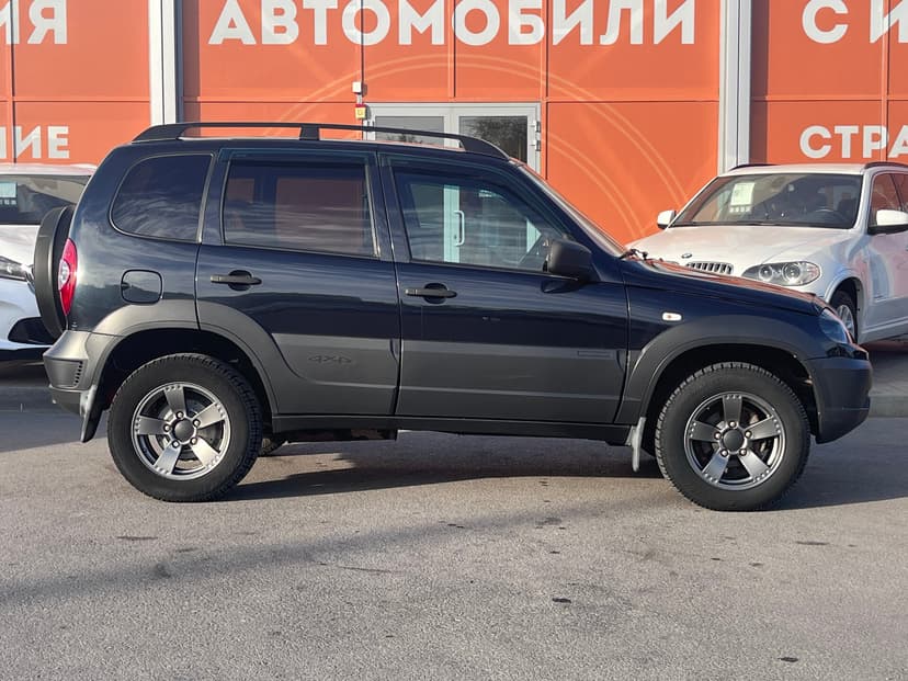 Chevrolet Niva с пробегом, 2020 год, Волгоград, 1.7 бензин, Механика - вид 4