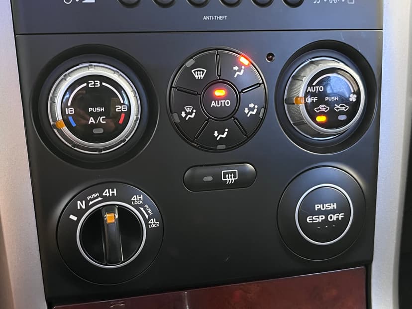 Suzuki Grand Vitara с пробегом, 2008 год, Волгоград, 2.0 бензин, Автомат - вид 16
