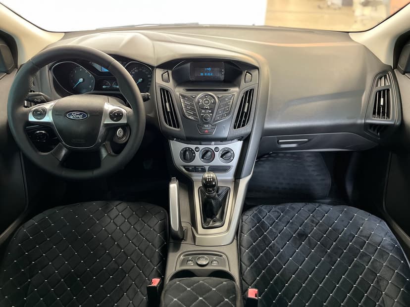 Ford Focus с пробегом, 2012 год, Волгоград, 1.6 бензин, Механика - вид 9