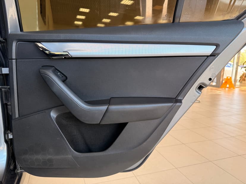 Skoda Octavia с пробегом, 2016 год, Волгоград, 1.4 бензин, Механика - вид 22