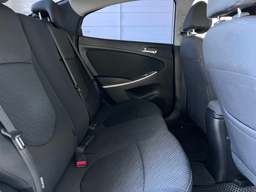 Hyundai Solaris с пробегом, 2014 год, Волгоград, 1.6 бензин, Механика - вид 21