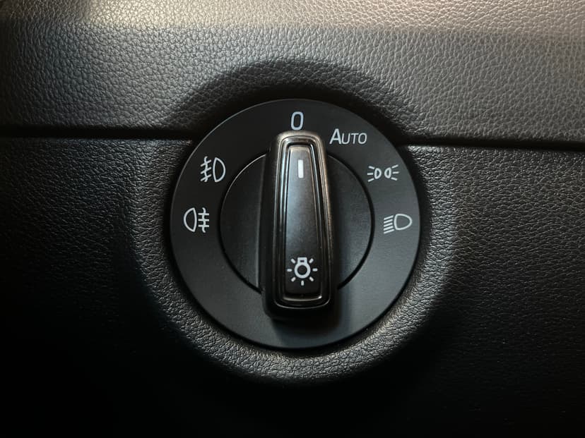 Skoda Octavia с пробегом, 2014 год, Волгоград, 1.8 бензин, Механика - вид 16