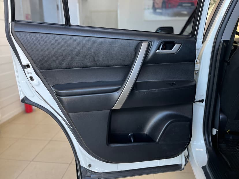 Toyota Highlander с пробегом, 2013 год, Волгоград, 3.5 бензин, Автомат - вид 29