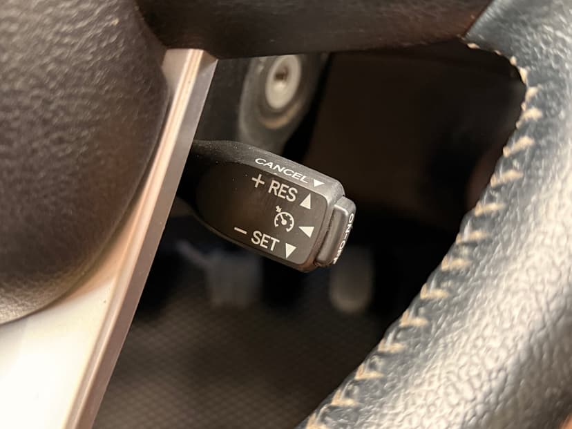 Toyota Hilux с пробегом, 2015 год, Волгоград, 2.4 дизель, Механика - вид 17