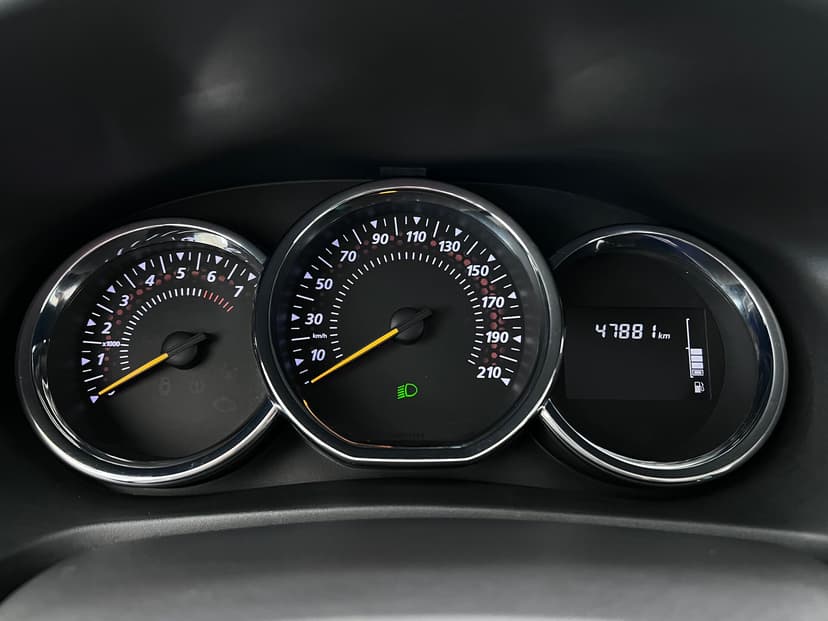 Renault Logan Stepway с пробегом, 2021 год, Волгоград, 1.6 бензин, Механика - вид 17