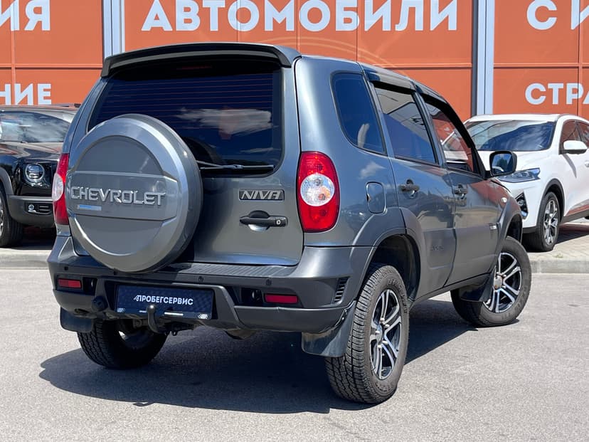 Chevrolet Niva с пробегом, 2012 год, Волгоград, 1.7 бензин, Механика - вид 5