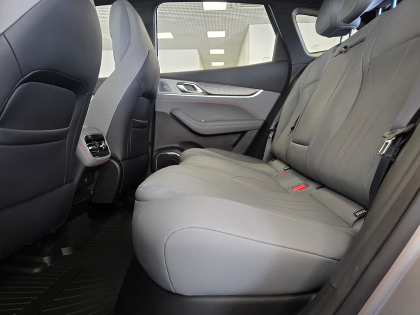 Geely Galaxy M7 с пробегом, 2026 год, Волгоград, 1.5 гибрид, Автомат - вид 26