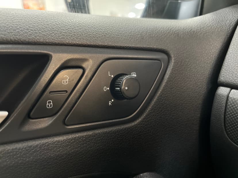 Volkswagen Jetta с пробегом, 2014 год, Волгоград, 1.6 бензин, Автомат - вид 12