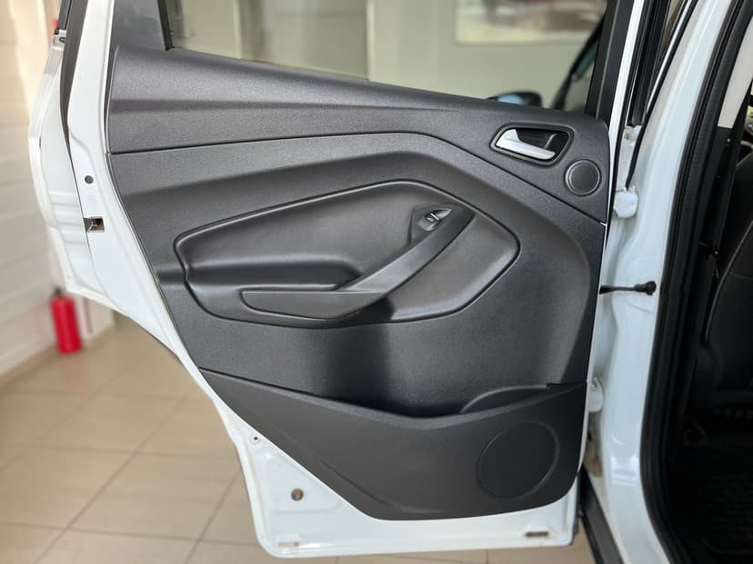Ford Kuga с пробегом, 2014 год, Волгоград, 1.6 бензин, Автомат - вид 29