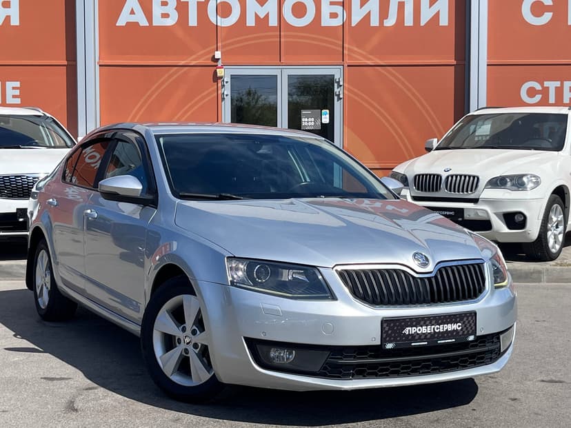 Skoda Octavia с пробегом, 2014 год, Волгоград, 1.8 бензин, Механика - вид 3