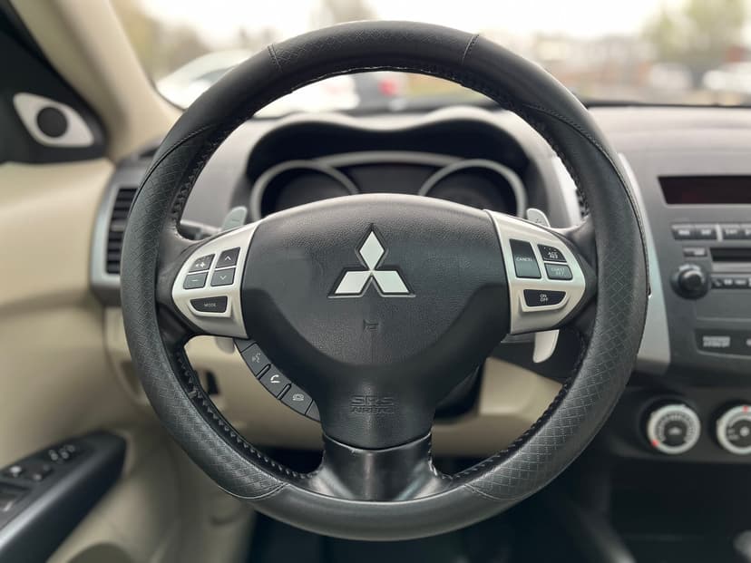 Mitsubishi Outlander с пробегом, 2008 год, Волгоград, 2.4 бензин, Вариатор - вид 12