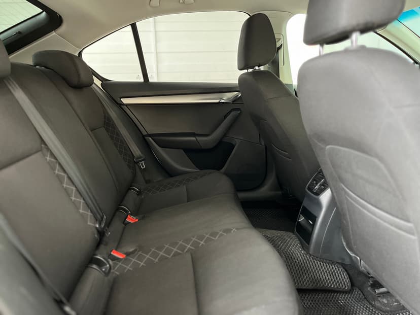 Skoda Octavia с пробегом, 2019 год, Волгоград, 1.6 бензин, Автомат - вид 22