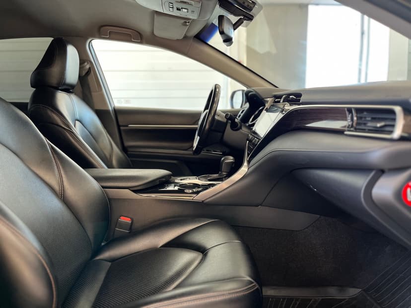 Toyota Camry с пробегом, 2018 год, Волгоград, 2.5 бензин, Автомат - вид 21