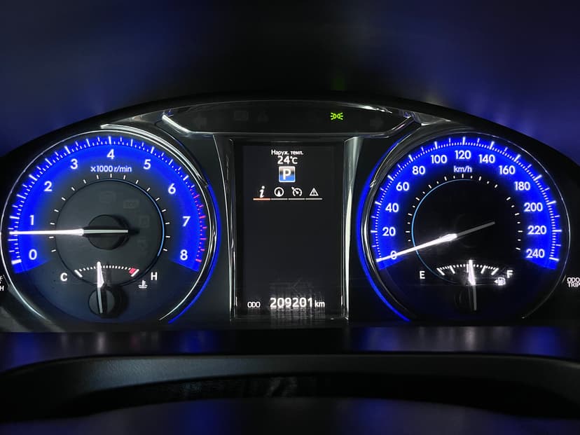 Toyota Camry с пробегом, 2015 год, Волгоград, 2.5 бензин, Автомат - вид 14