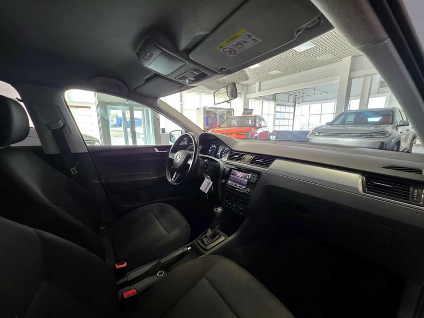 Skoda Rapid с пробегом, 2019 год, Волгоград, 1.6 бензин, Автомат - вид 18