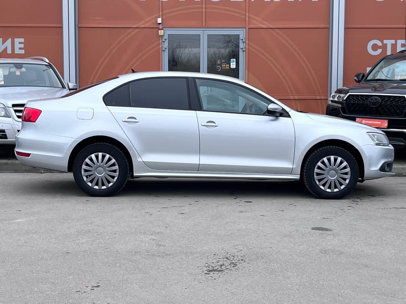 Volkswagen Jetta с пробегом, 2014 год, Волгоград, 1.6 бензин, Автомат - вид 3